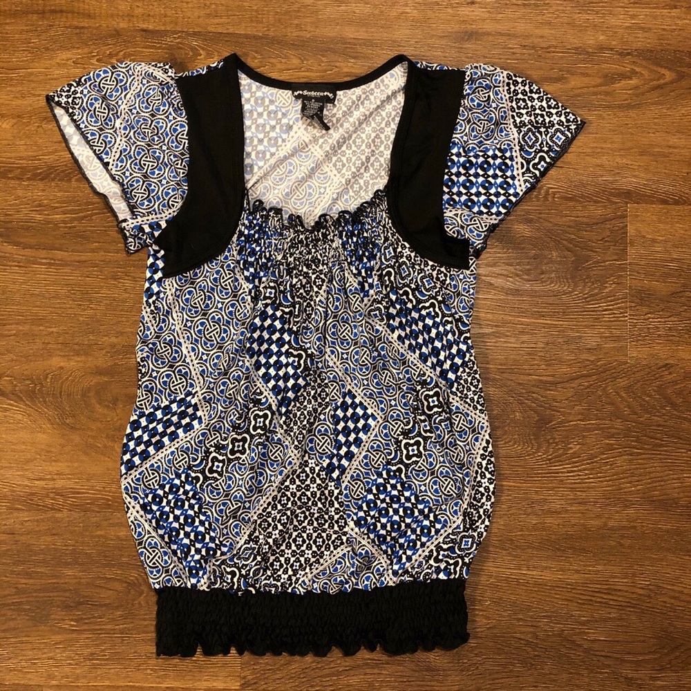 cute patterned top